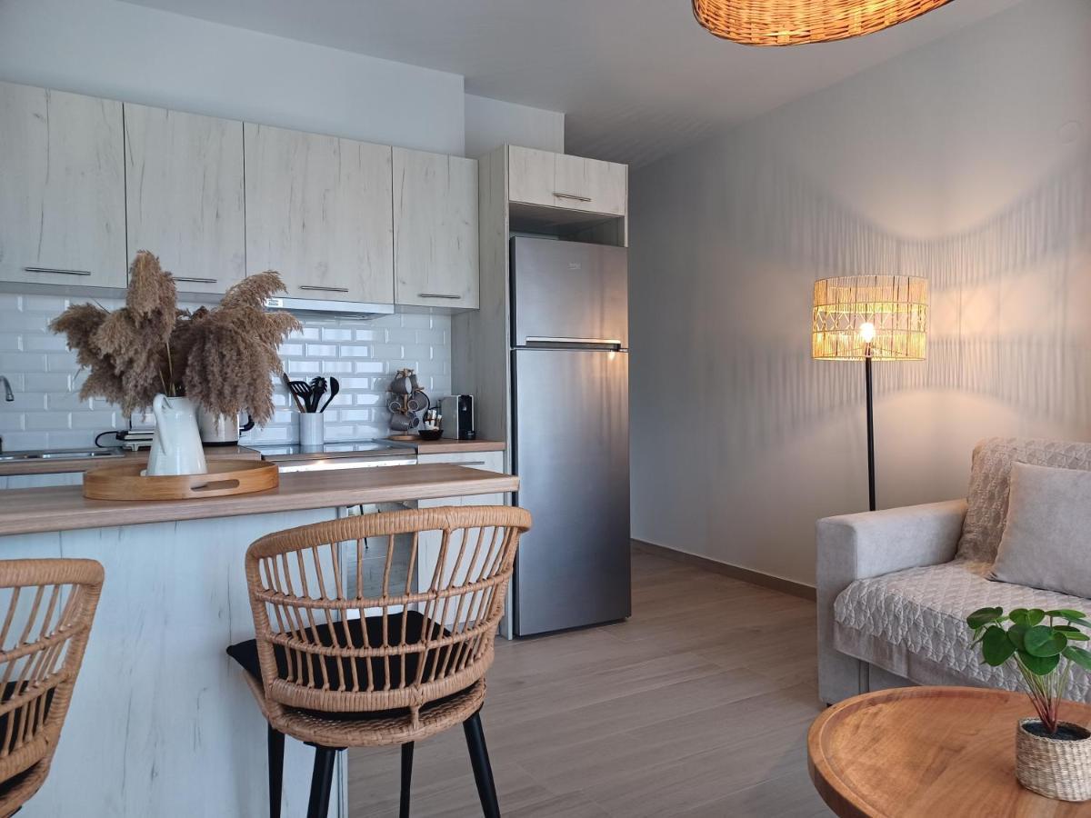 Amelia Luxury Suite Nikiana Esterno foto