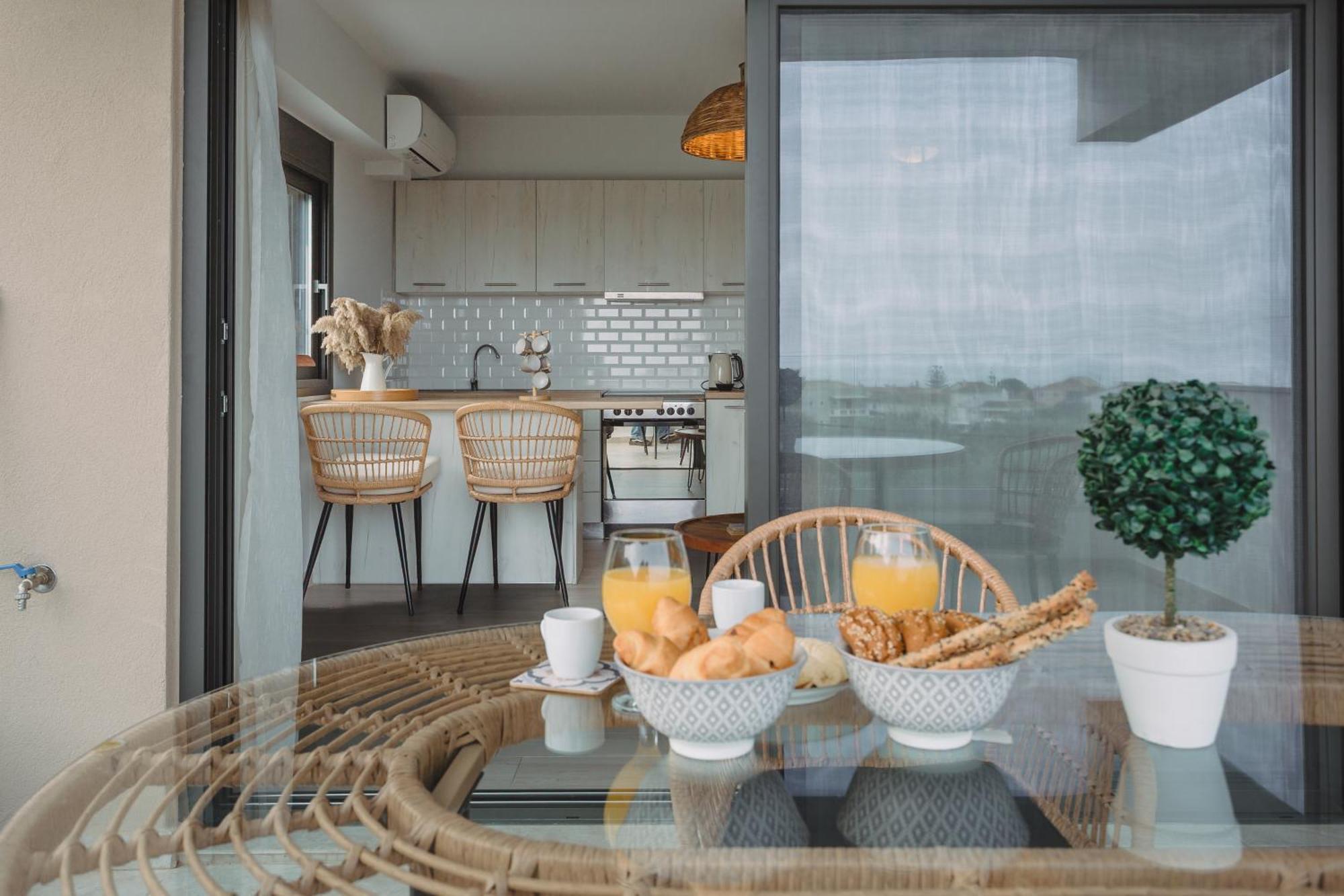 Amelia Luxury Suite Nikiana Esterno foto